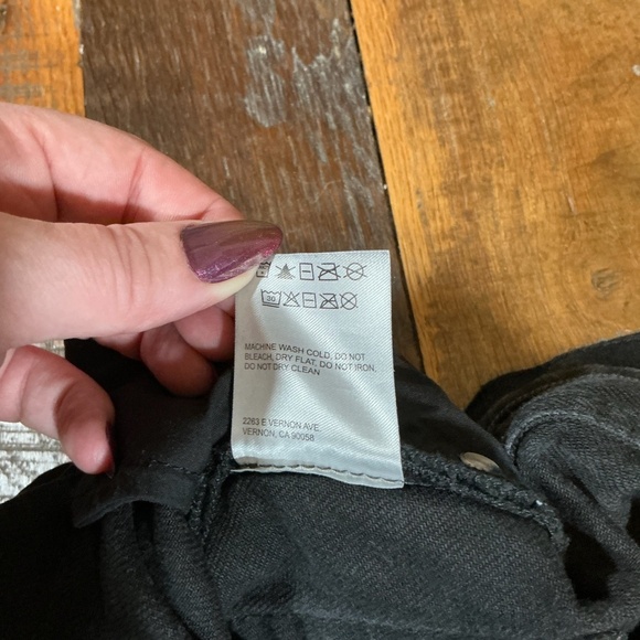 Reformation Cynthia High Rise Straight Jeans Wash Black Size 29 - Picture 9 of 12